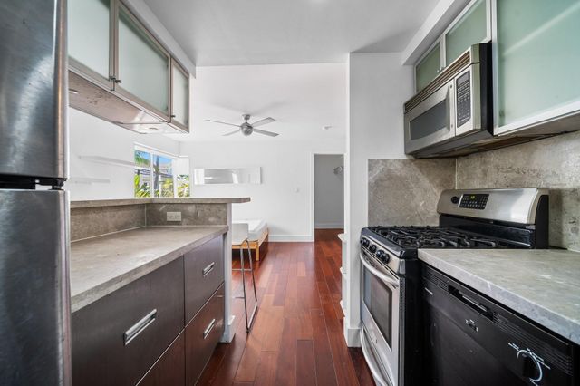 741 6th Street 204-w, Miami Beach, FL 33139