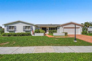 10190 SW 99th Avenue, Miami, FL 33176