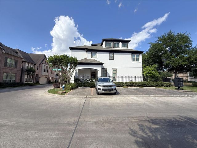 6338 W Mystic Meadow, Houston, TX 77021