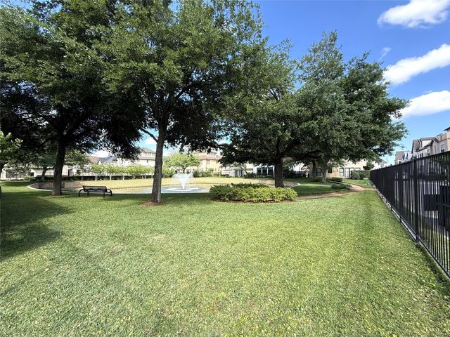 6338 W Mystic Meadow, Houston, TX 77021
