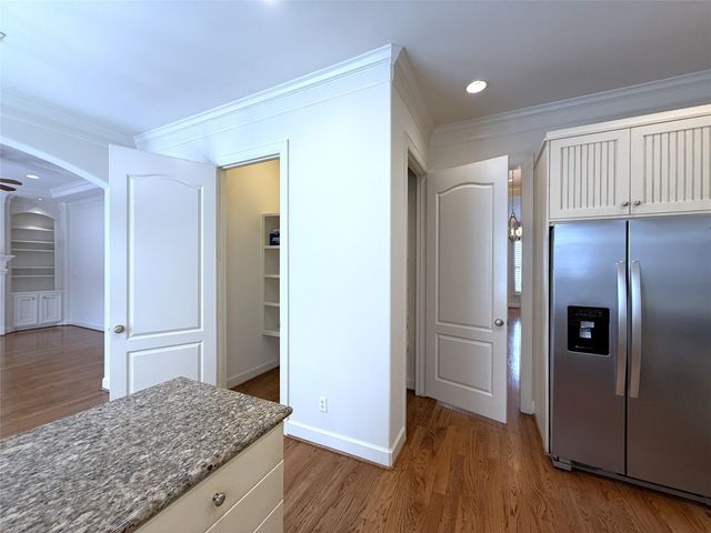 6338 W Mystic Meadow, Houston, TX 77021