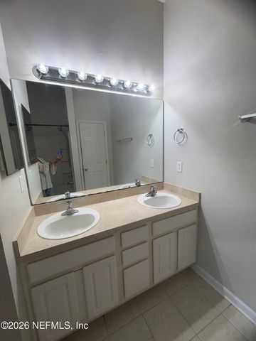 607 CRYSTAL Way, Orange Park, FL 32065