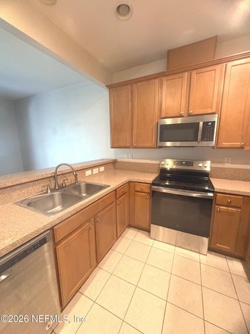 607 CRYSTAL Way, Orange Park, FL 32065