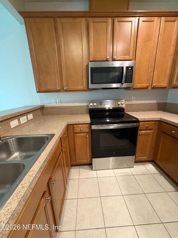 607 CRYSTAL Way, Orange Park, FL 32065