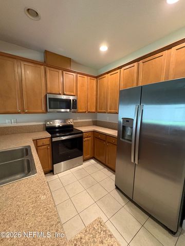 607 CRYSTAL Way, Orange Park, FL 32065