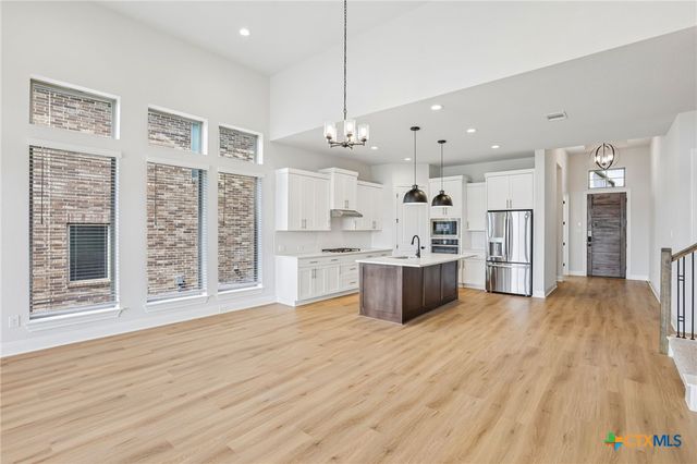 276 Prickly Poppy Loop, Kyle, TX 78640