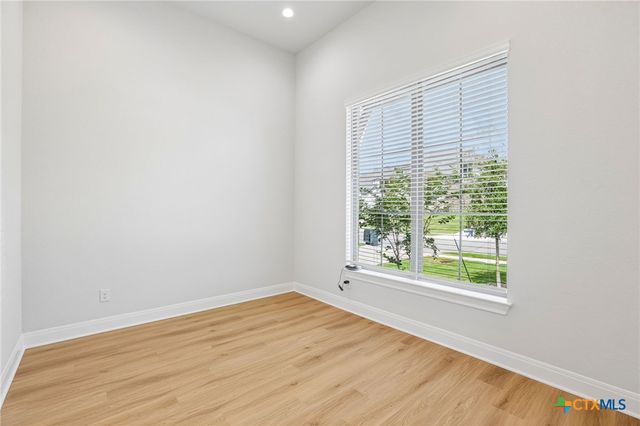 276 Prickly Poppy Loop, Kyle, TX 78640