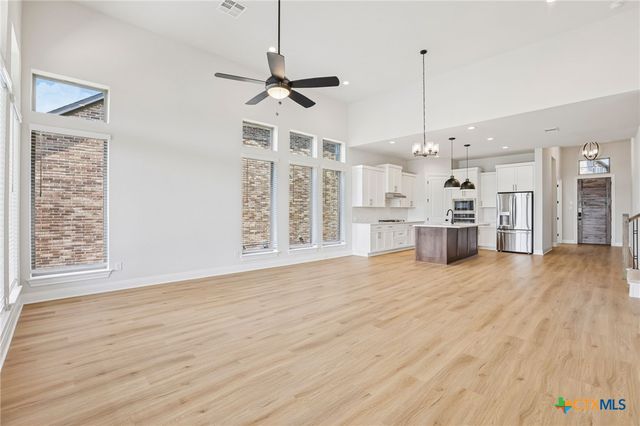 276 Prickly Poppy Loop, Kyle, TX 78640