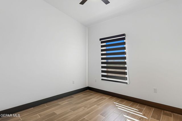 1373 THAR DESERT Drive, Chaparral, NM 88081