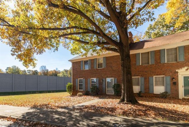 3317 Regents Park Lane C, Greensboro, NC 27455