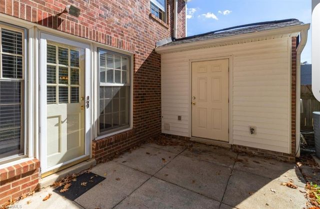 3317 Regents Park Lane C, Greensboro, NC 27455