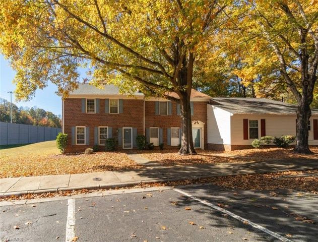 3317 Regents Park Lane C, Greensboro, NC 27455
