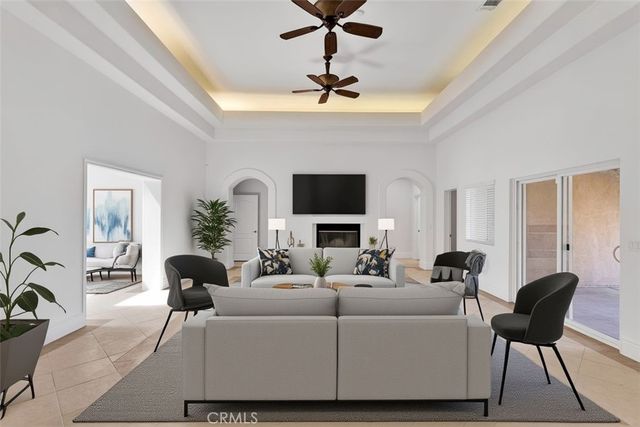 16233 Ridge View Drive, Apple Valley, CA 92307
