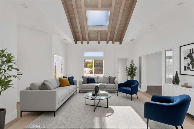 16233 Ridge View Drive, Apple Valley, CA 92307