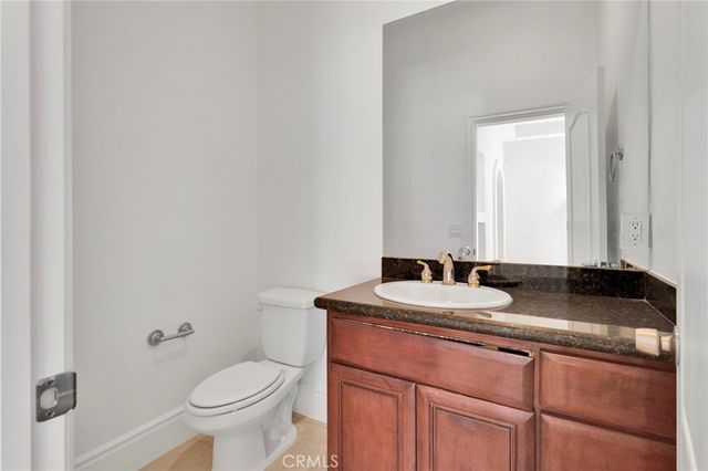 16233 Ridge View Drive, Apple Valley, CA 92307