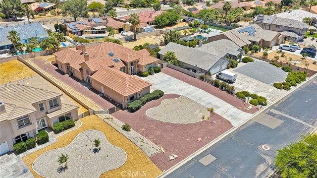 16233 Ridge View Drive, Apple Valley, CA 92307