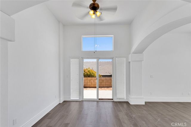 16233 Ridge View Drive, Apple Valley, CA 92307