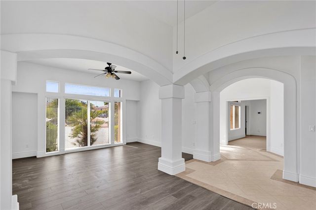 16233 Ridge View Drive, Apple Valley, CA 92307