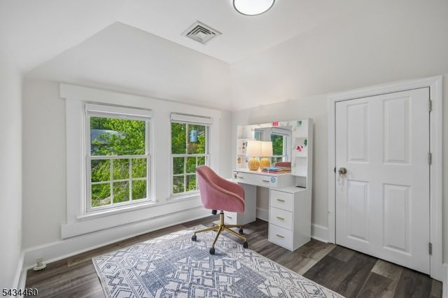 4 Kermit Rd, Maplewood Twp., NJ 07040