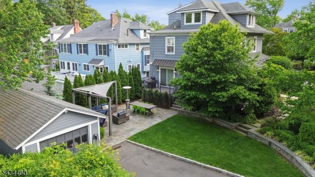 4 Kermit Rd, Maplewood Twp., NJ 07040