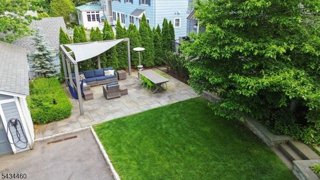 4 Kermit Rd, Maplewood Twp., NJ 07040