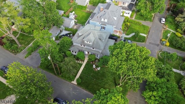 4 Kermit Rd, Maplewood Twp., NJ 07040
