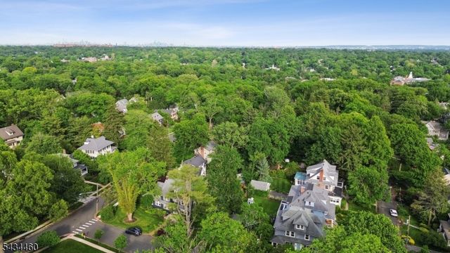 4 Kermit Rd, Maplewood Twp., NJ 07040