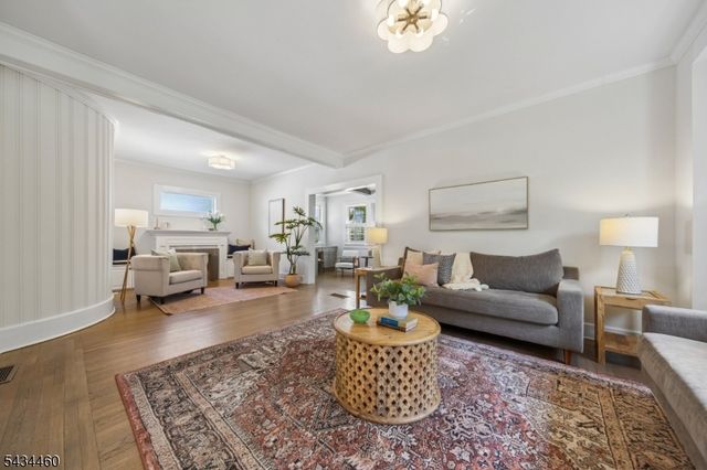 4 Kermit Rd, Maplewood Twp., NJ 07040