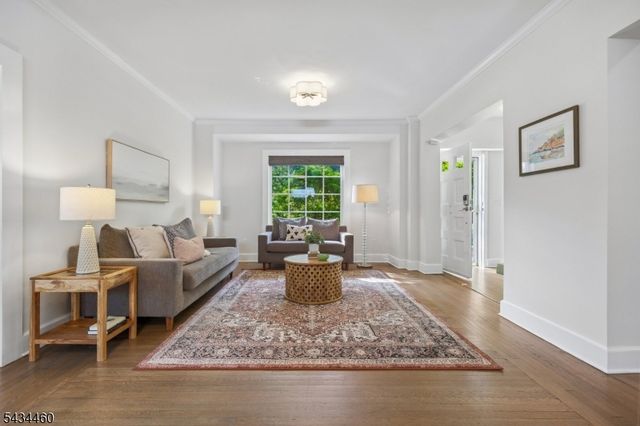 4 Kermit Rd, Maplewood Twp., NJ 07040