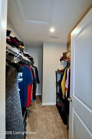 518 Williamsburg Dr, Mt Washington, KY 40047
