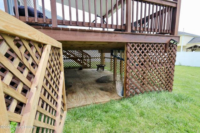 518 Williamsburg Dr, Mt Washington, KY 40047