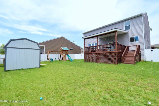 518 Williamsburg Dr, Mt Washington, KY 40047