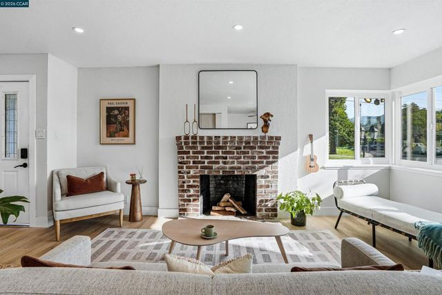 3005 De Anza Drive, El Sobrante, CA 94803