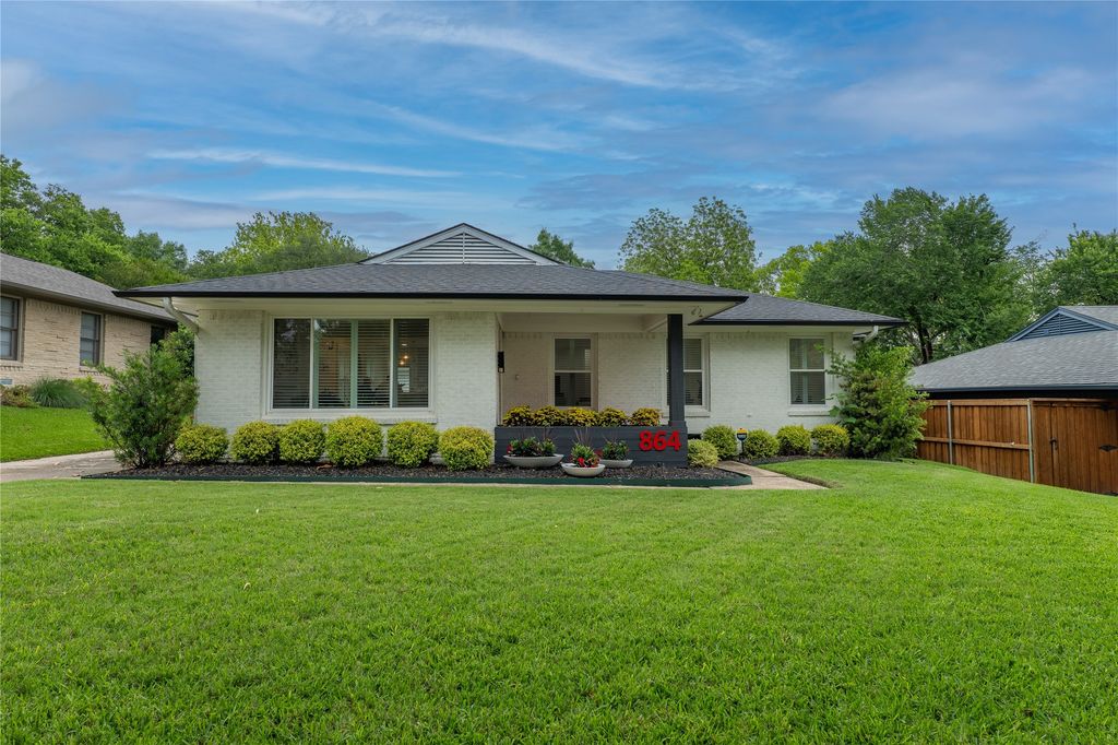 864 Peavy Road, Dallas, TX 75218