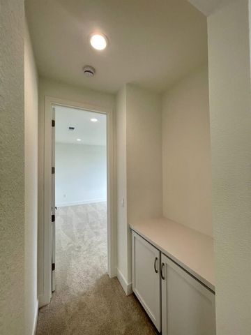 5032 Lonestar Way, Roseville, CA 95747