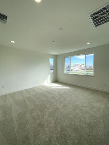 5032 Lonestar Way, Roseville, CA 95747