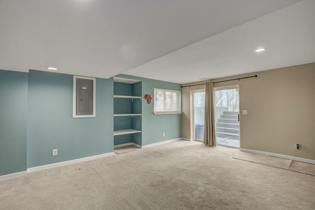 1816 Knollmont Drive, Florence, KY 41042