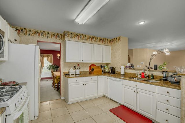 1816 Knollmont Drive, Florence, KY 41042