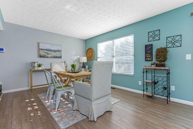 948 Brittany Drive, Delaware, OH 43015