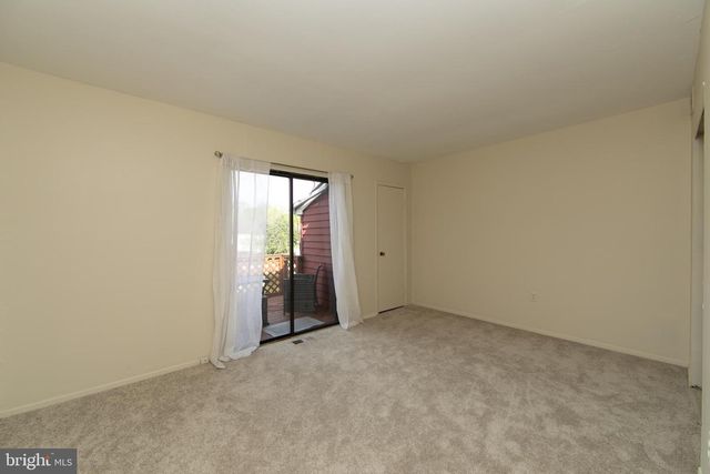 54 LA CASCATA TNHS, Clementon, NJ 08021