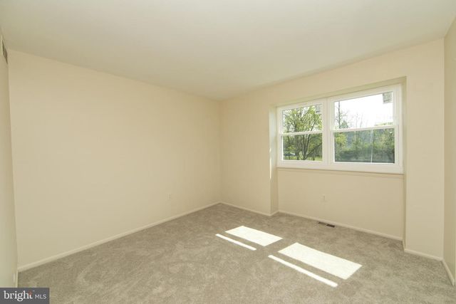 54 LA CASCATA TNHS, Clementon, NJ 08021