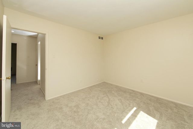 54 LA CASCATA TNHS, Clementon, NJ 08021