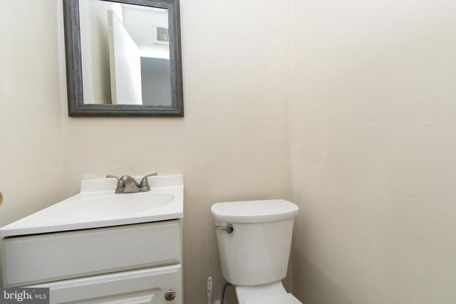 54 LA CASCATA TNHS, Clementon, NJ 08021
