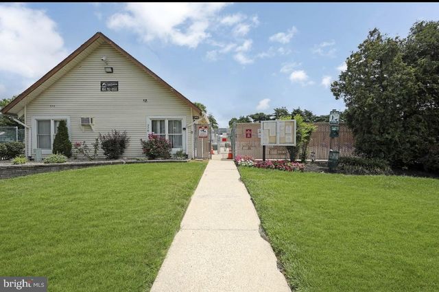 54 LA CASCATA TNHS, Clementon, NJ 08021