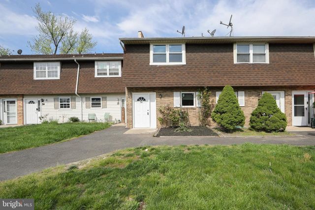54 LA CASCATA TNHS, Clementon, NJ 08021