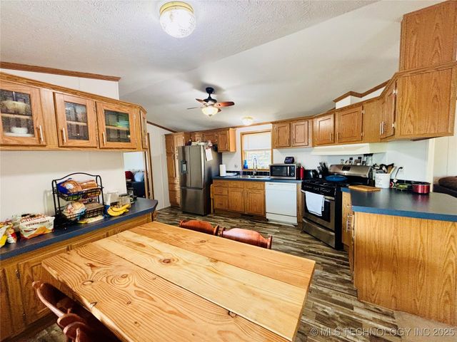416614 Caribou Lane, Eufaula, OK 74432