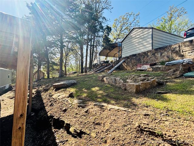 416614 Caribou Lane, Eufaula, OK 74432