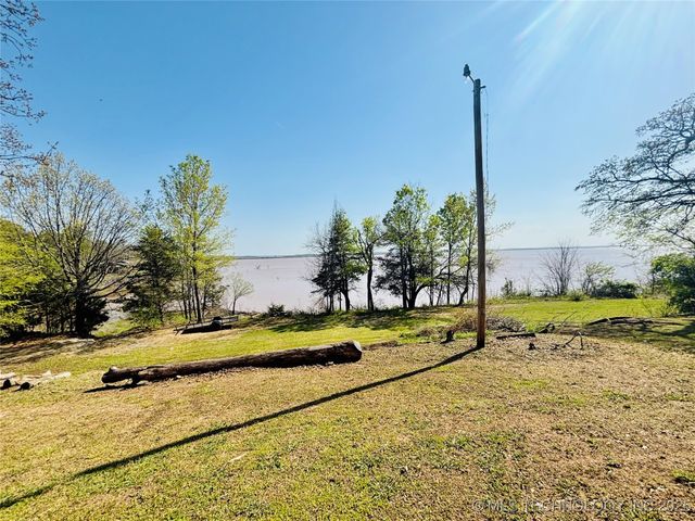 416614 Caribou Lane, Eufaula, OK 74432