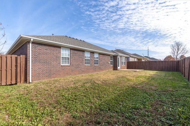 3407 SW Carriageway Avenue, Bentonville, AR 72712