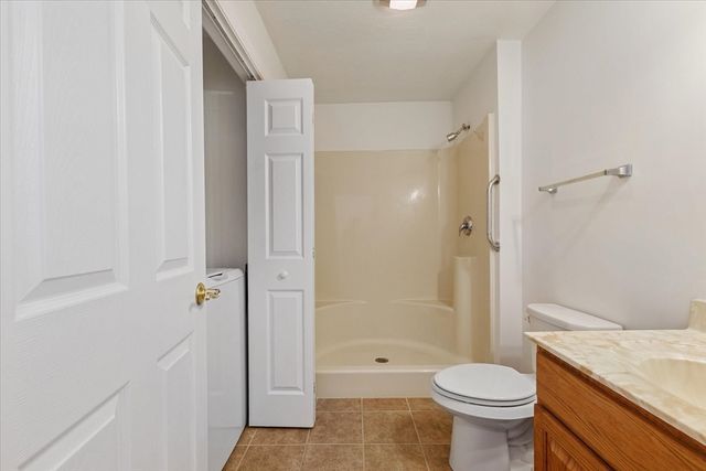 14 Angell Brook Dr 14, West Boylston, MA 01583